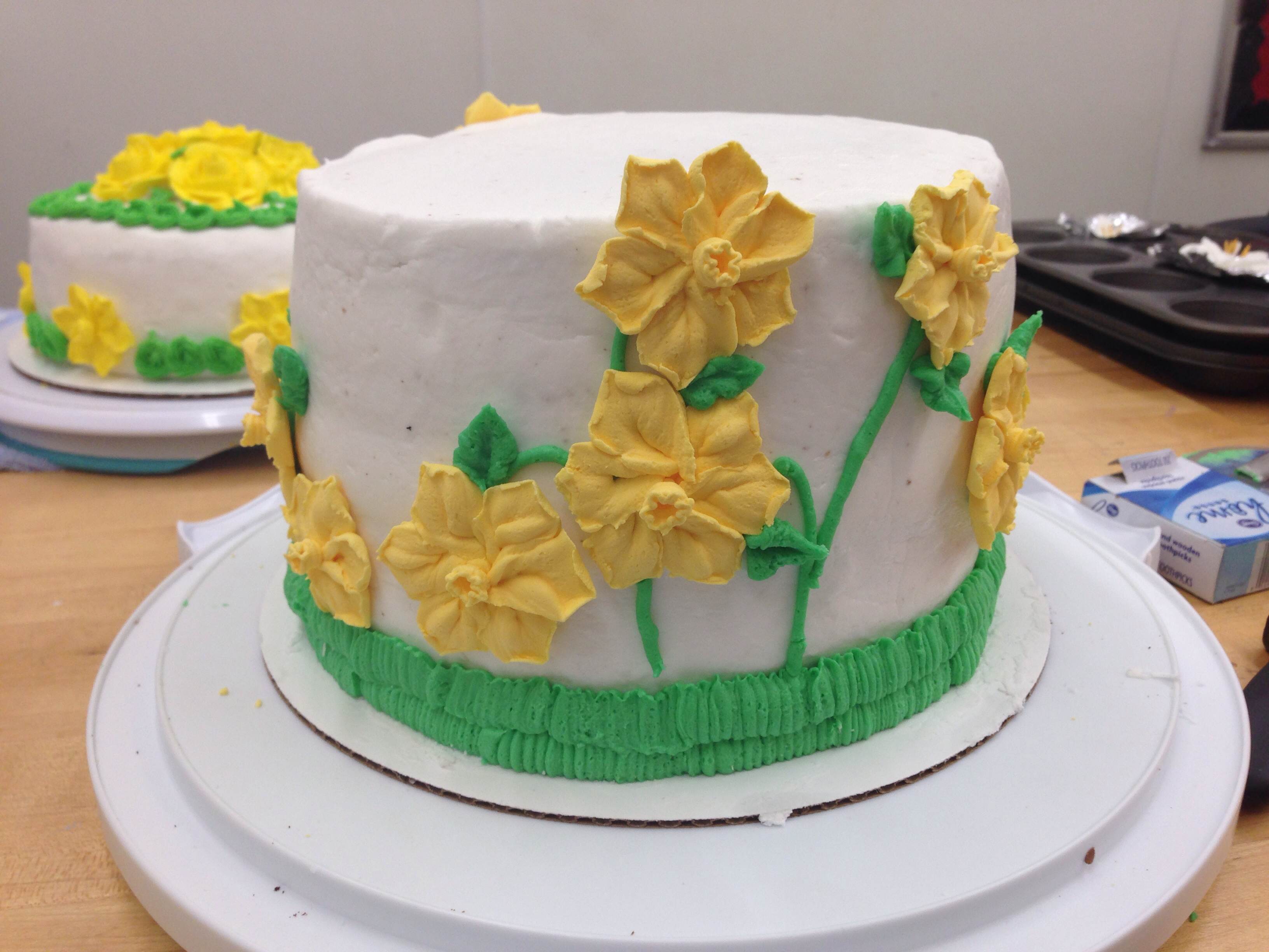 Learning royal icing with daffodils